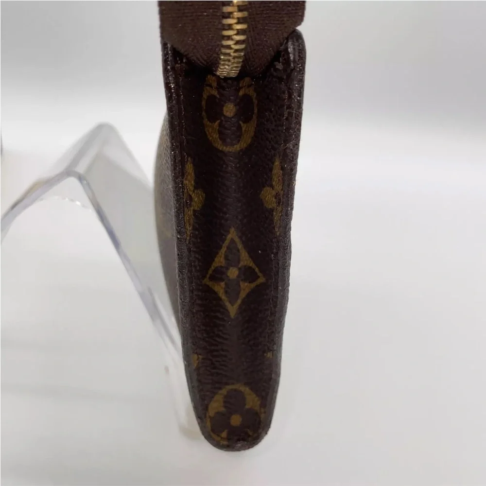 Louis Vuitton Pouch